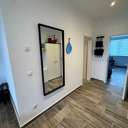 Family & Business Apartament Brema